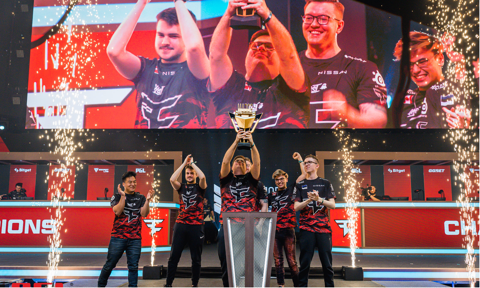 市场冷漠的 市场冷漠的